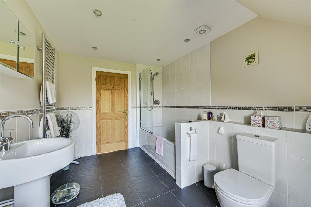 Additional image 52 of Spacious home on the exclusive Blackfirs Lane, Somerford, Congleton