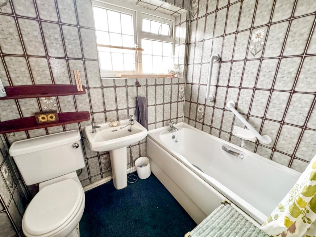 Additional image 6 of Monks Walk, Southfleet, Gravesend, Kent, DA13