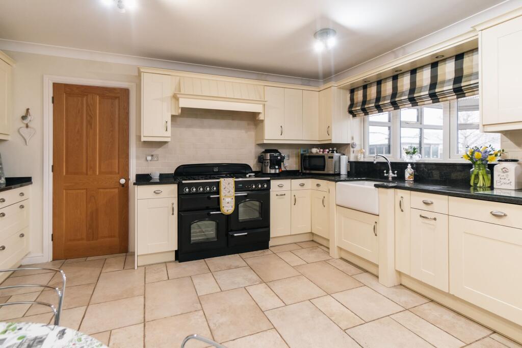 Additional image 13 of Heanor Road, Ilkeston, DE7