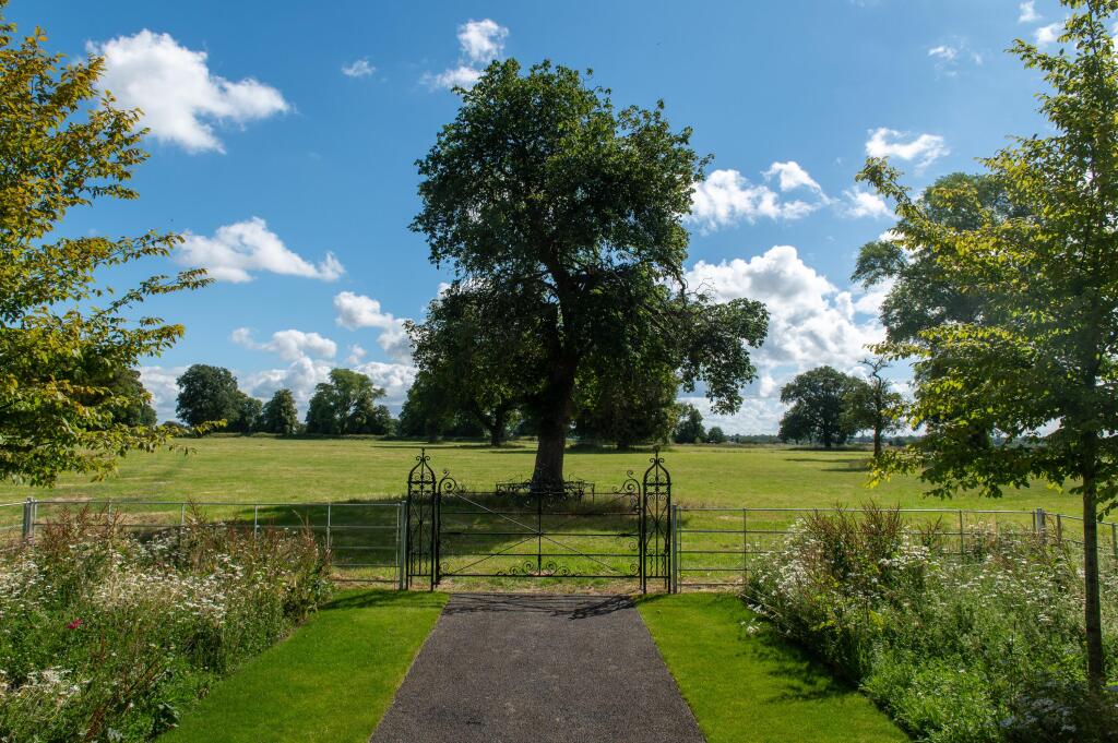 Additional image 29 of Leicester Road, Churchover, Rugby, Warwickshire, CV23.