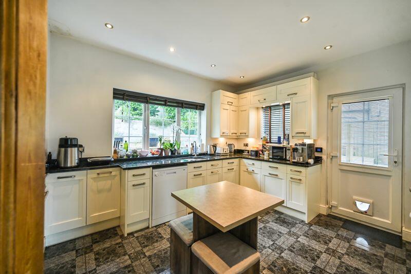 Additional image 12 of Hythe