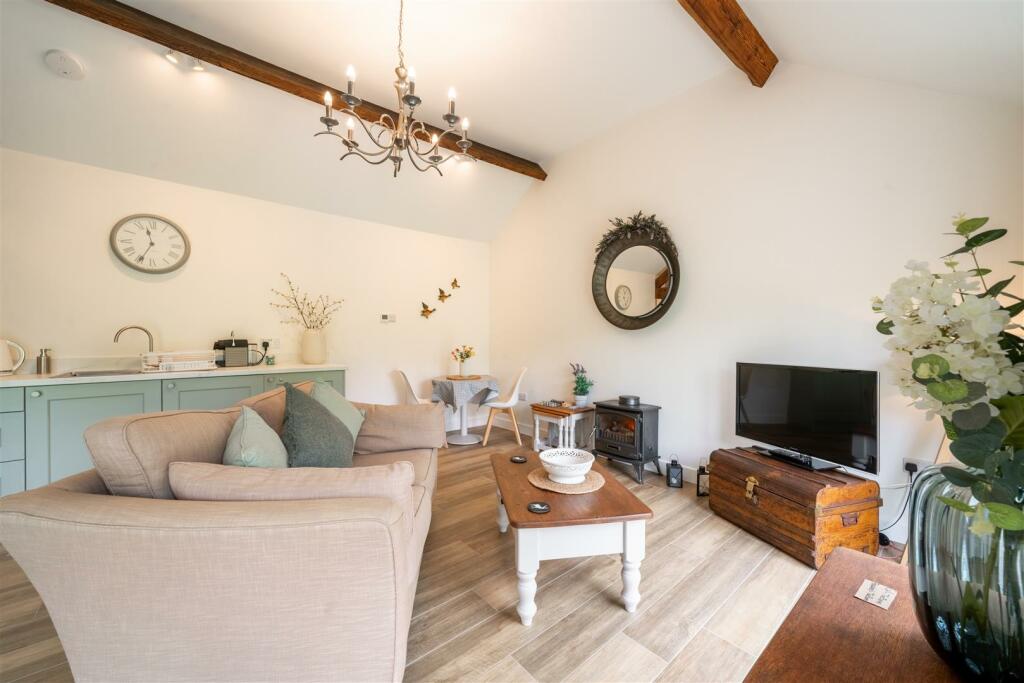 Additional image 64 of Orchard Barn, Walnut Barn & Meadow Barn, Spanker Lane, Nether Heage, Belper, DE56 2AT