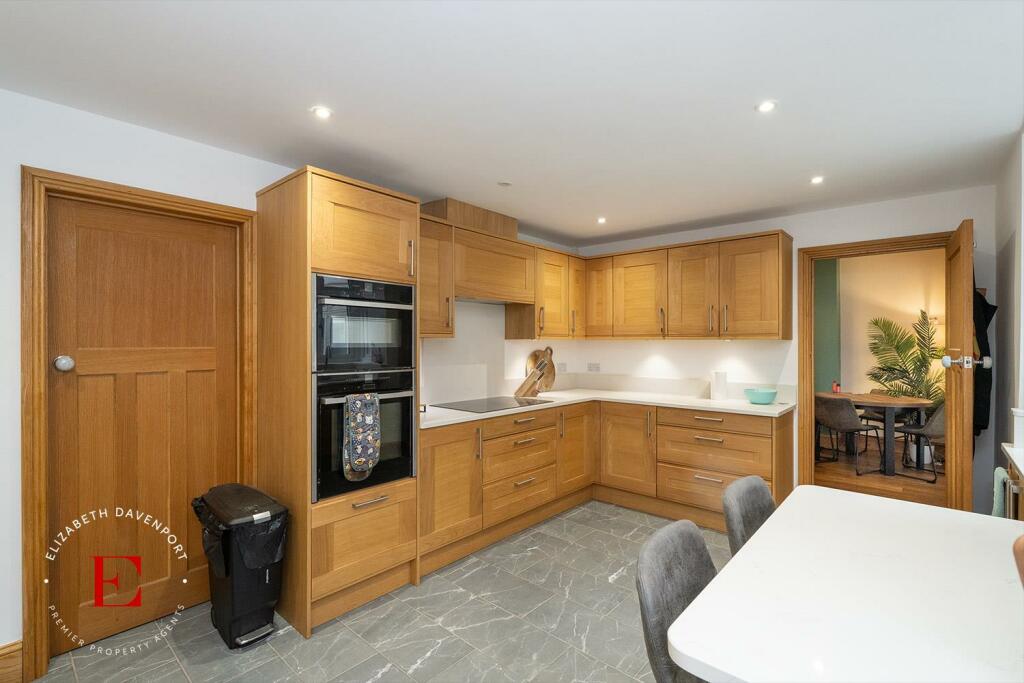 Additional image 5 of Central Avenue, Stoke Park