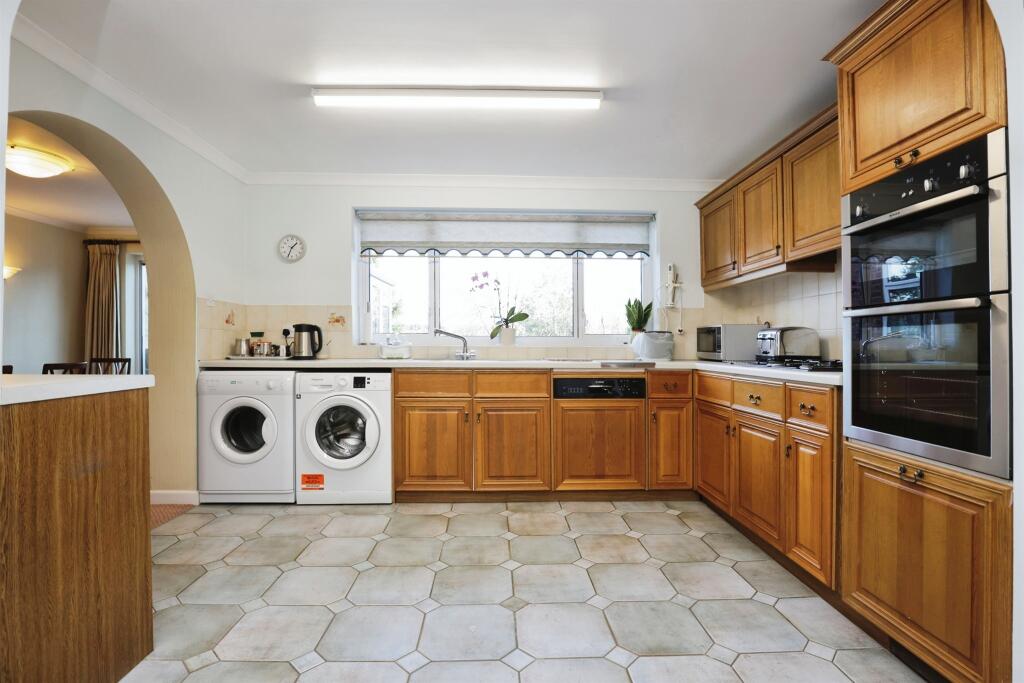 Additional image 7 of Farm Street, Harbury, Leamington Spa