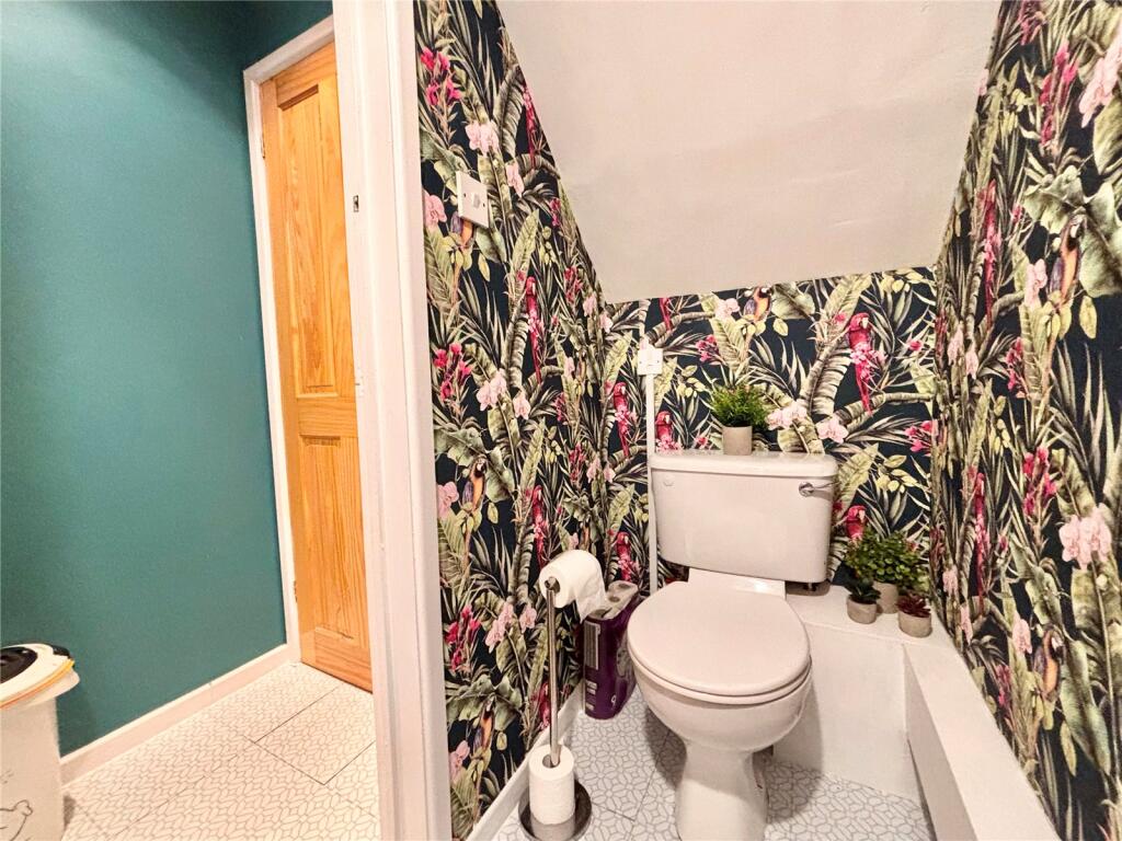 Additional image 11 of Brese Avenue, Warwick, Warwickshire, CV34