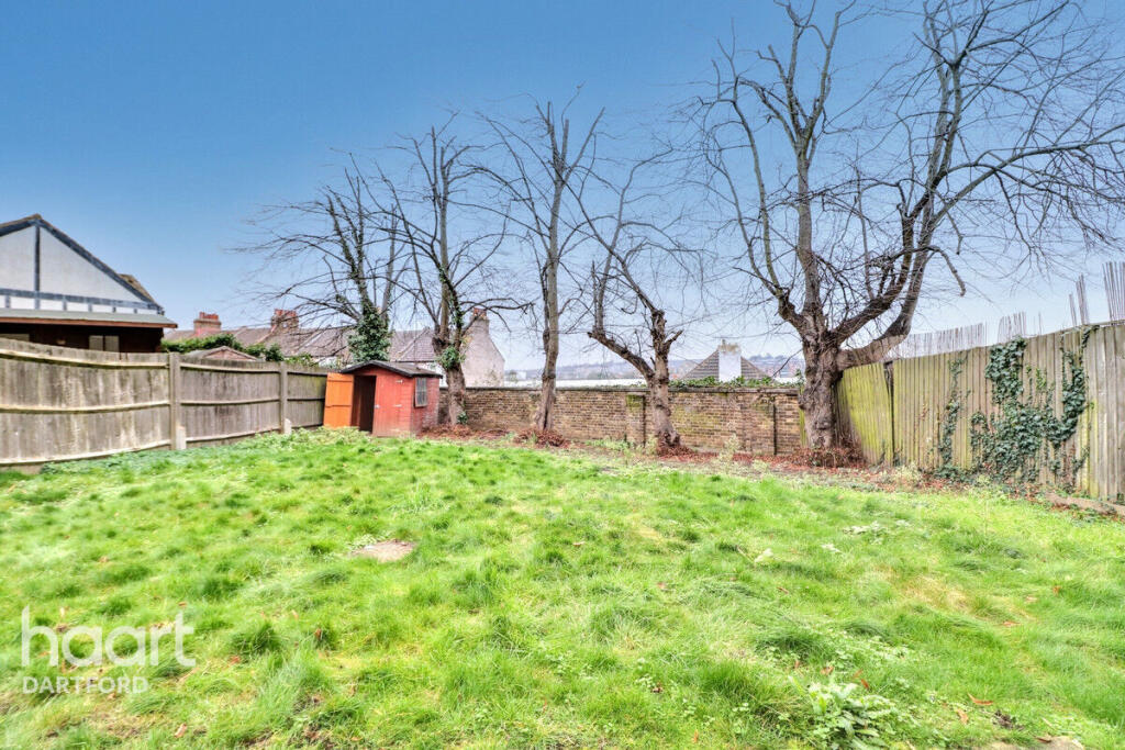 Additional image 10 of Critchley Avenue, Dartford