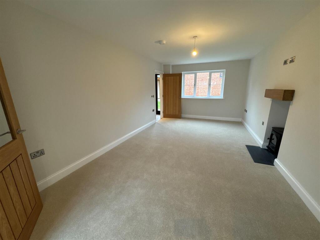 Additional image 7 of Bishopton Lane, Bishopton, Stratford-Upon-Avon