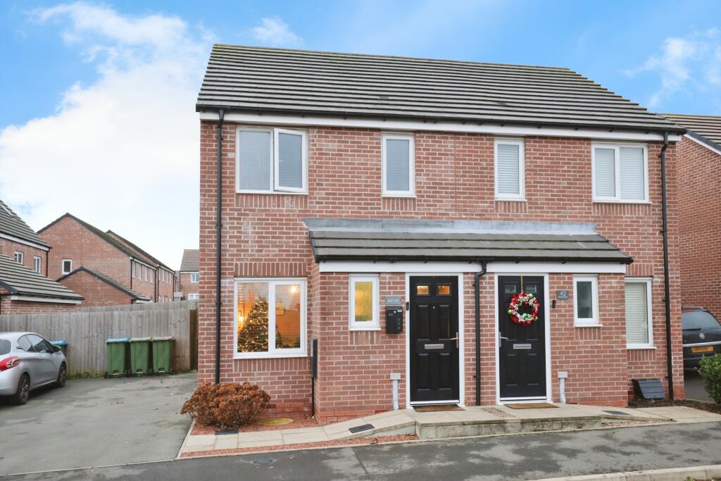 Primary image of Flockton Gardens, Coventry, CV6