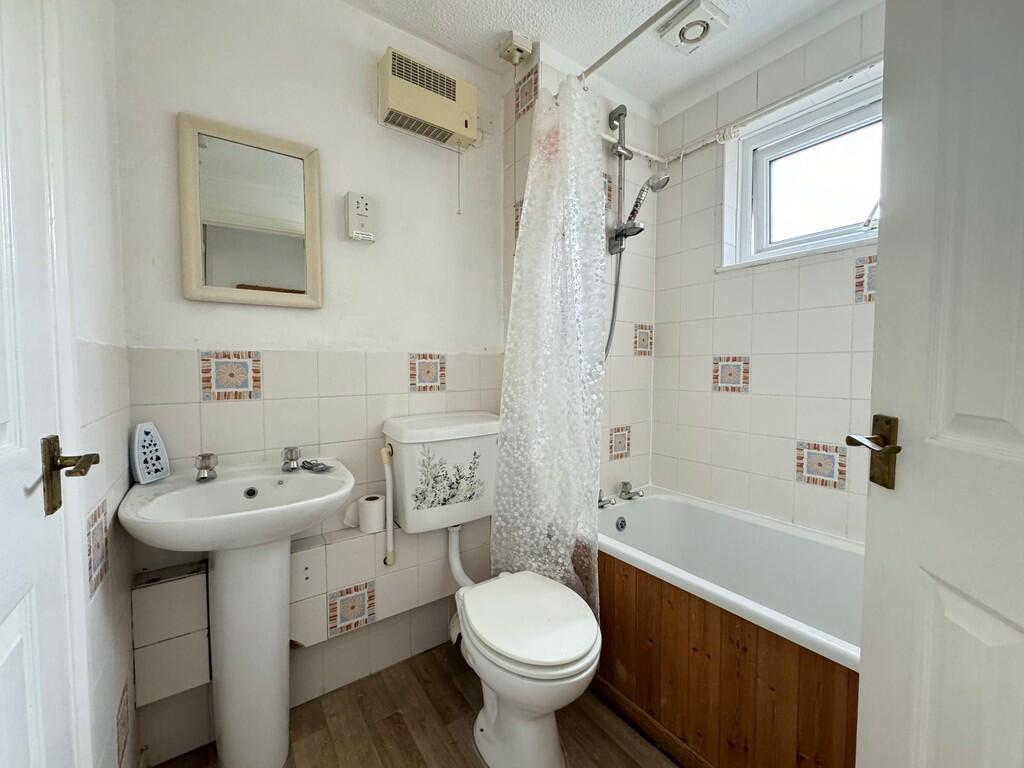 Additional image 6 of Arlidge Crescent, Kenilworth