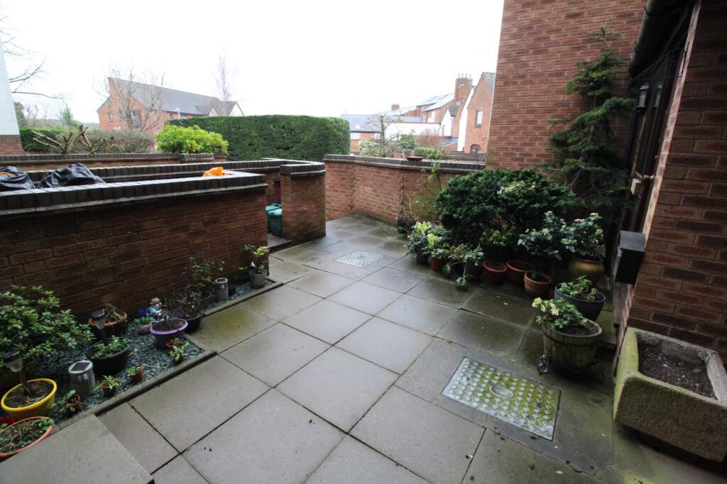 Additional image 10 of Taylor Court, Warwick, Warwickshire, CV34