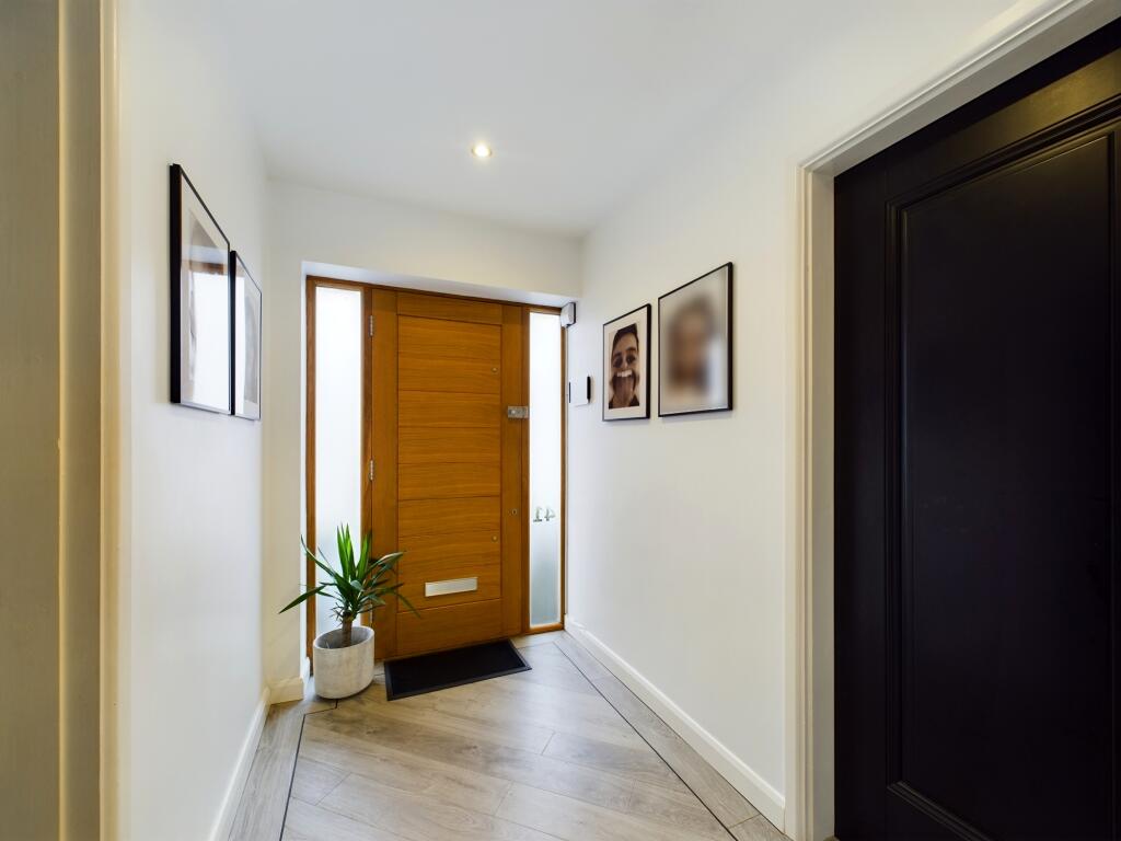 Additional image 5 of Lonscale Drive, Stvechale, Coventry