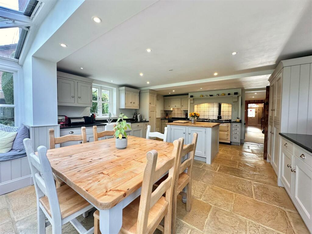 Additional image 13 of Colleys Lane, Willaston, Cheshire