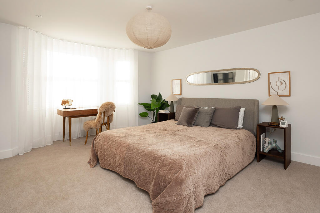 Additional image 11 of Station Avenue, Houlton, Rugby