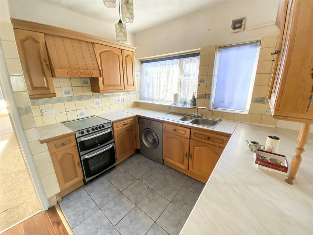 Additional image 2 of Blackfen Road, Sidcup, DA15