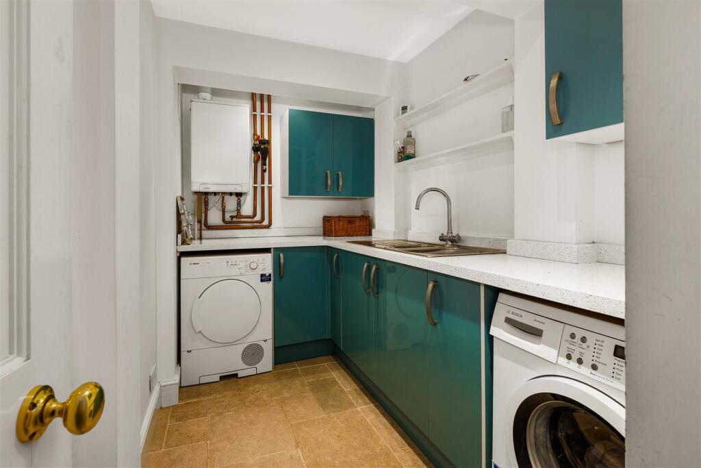 Additional image 34 of Milverton Crescent, Leamington Spa