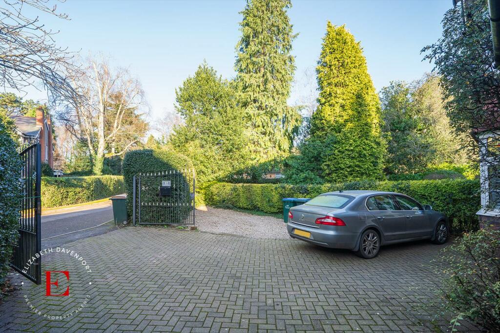 Additional image 22 of Central Avenue, Stoke Park