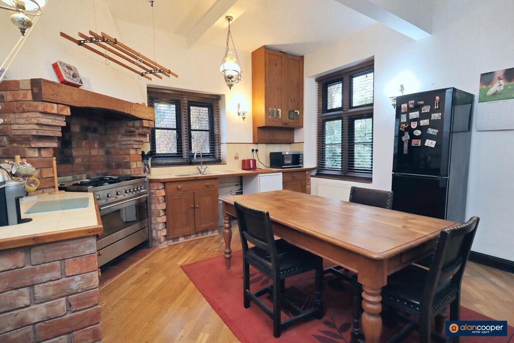 Additional image 8 of Weston Hall Stables, Mill Lane, Bulkington, CV12 9RU