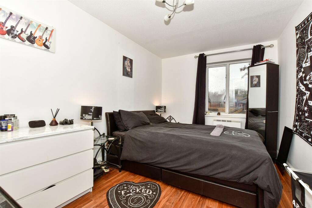 Additional image 8 of Manor Road, Swanscombe, Kent