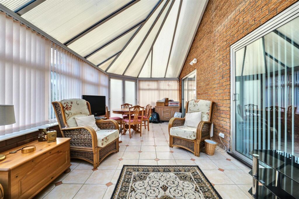 Additional image 7 of Thornhill Drive, Nuneaton