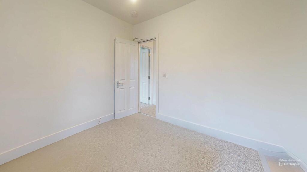 Additional image 43 of Long Acres 2 WEEK RENT FREE 25/26, ,