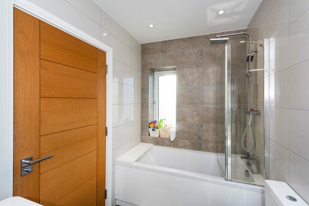 Additional image 10 of Chailey Close, Sidcup, DA15