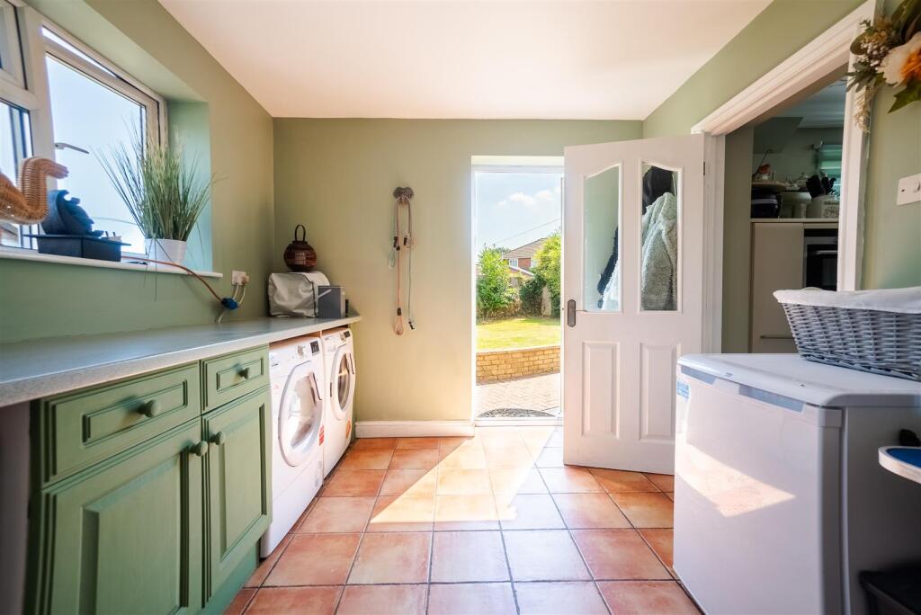 Additional image 8 of Glendon Gardens, Bulkington