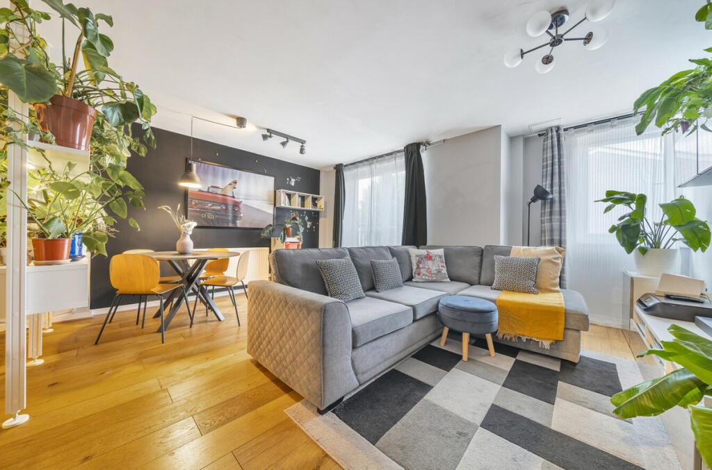 Additional image 3 of Foots Cray High Street, Sidcup, DA14 5HN