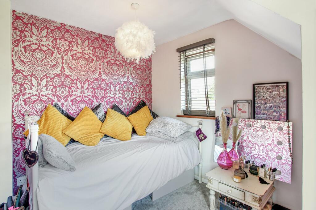 Additional image 18 of Downs Road, Istead Rise, Gravesend, Kent, DA13