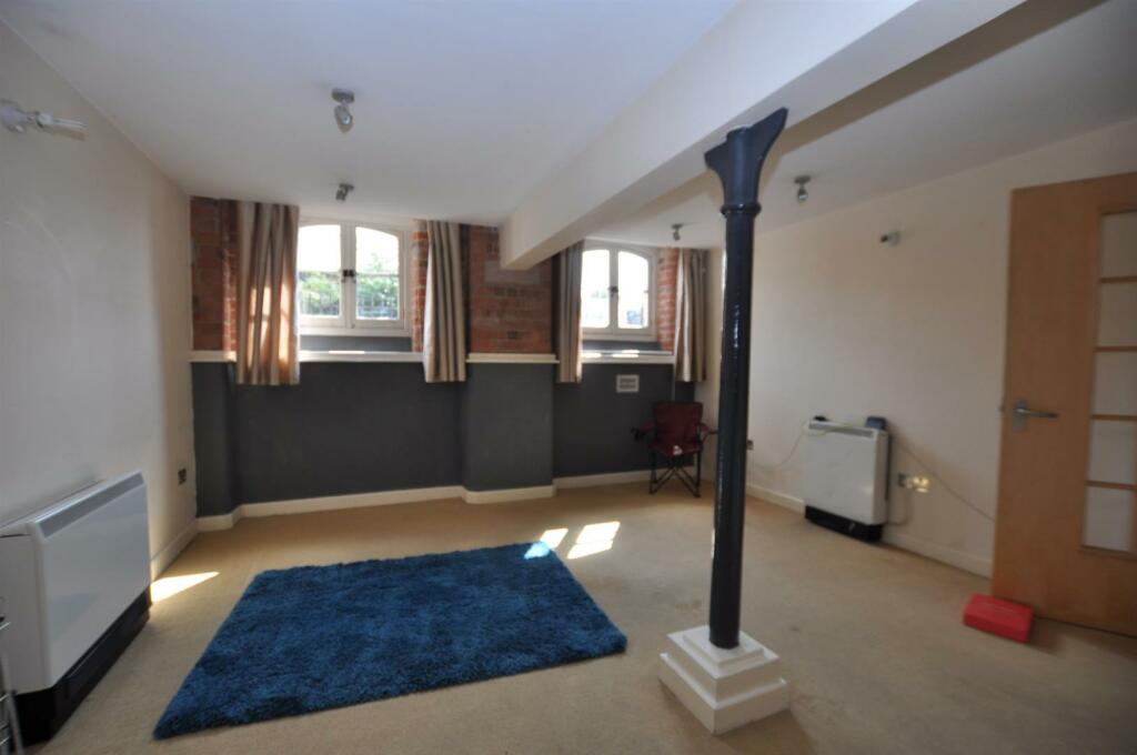 Additional image 4 of The Malthouse, Horninglow Street, Burton On Trent DE14 1DJ