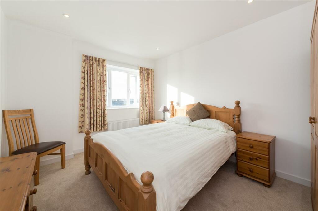 Additional image 13 of Westwood Drive, Canterbury