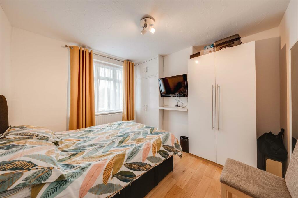 Additional image 21 of Broomhill Road, Dartford