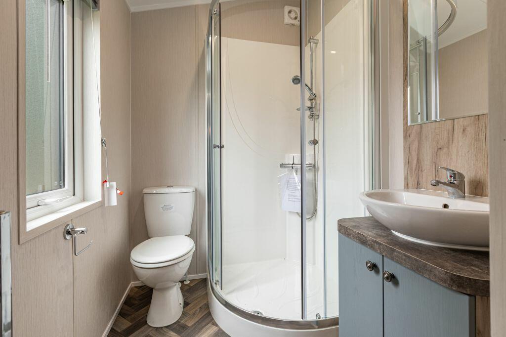 Additional image 13 of 2023 Willerby Clearwater Holiday Lodge, Dalbeattie Forest Caravan Park, Dalbeattie, DG5 4QU