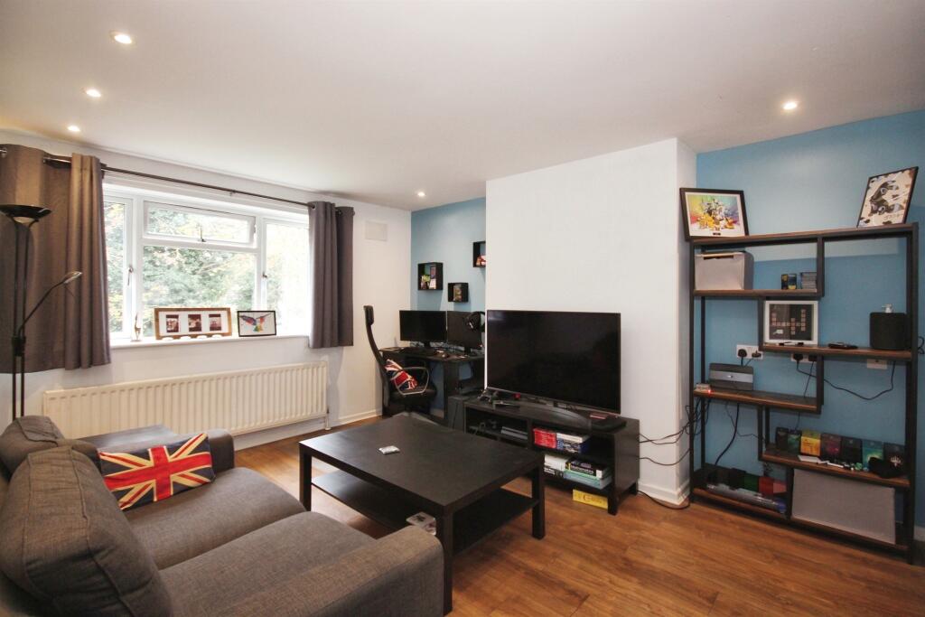 Additional image 3 of Napton Drive, Leamington Spa