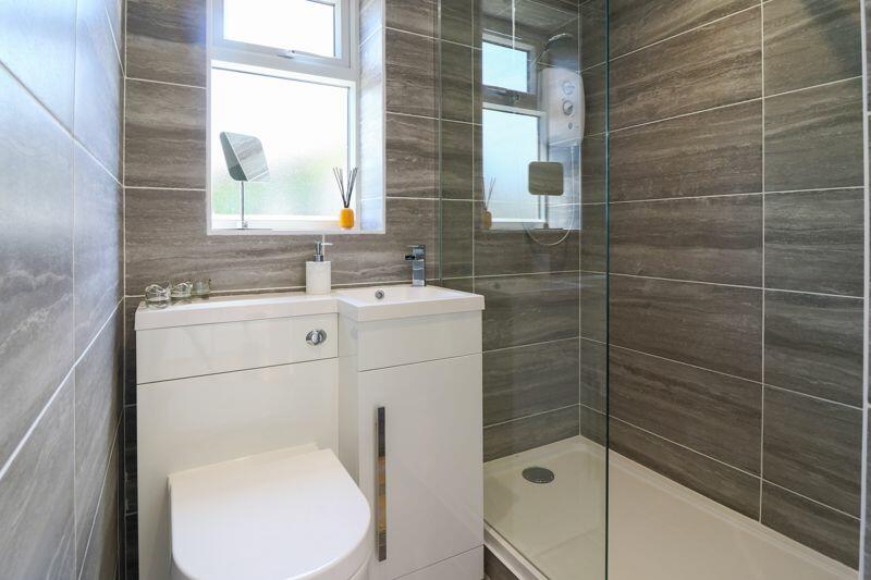 Additional image 9 of Canterbury