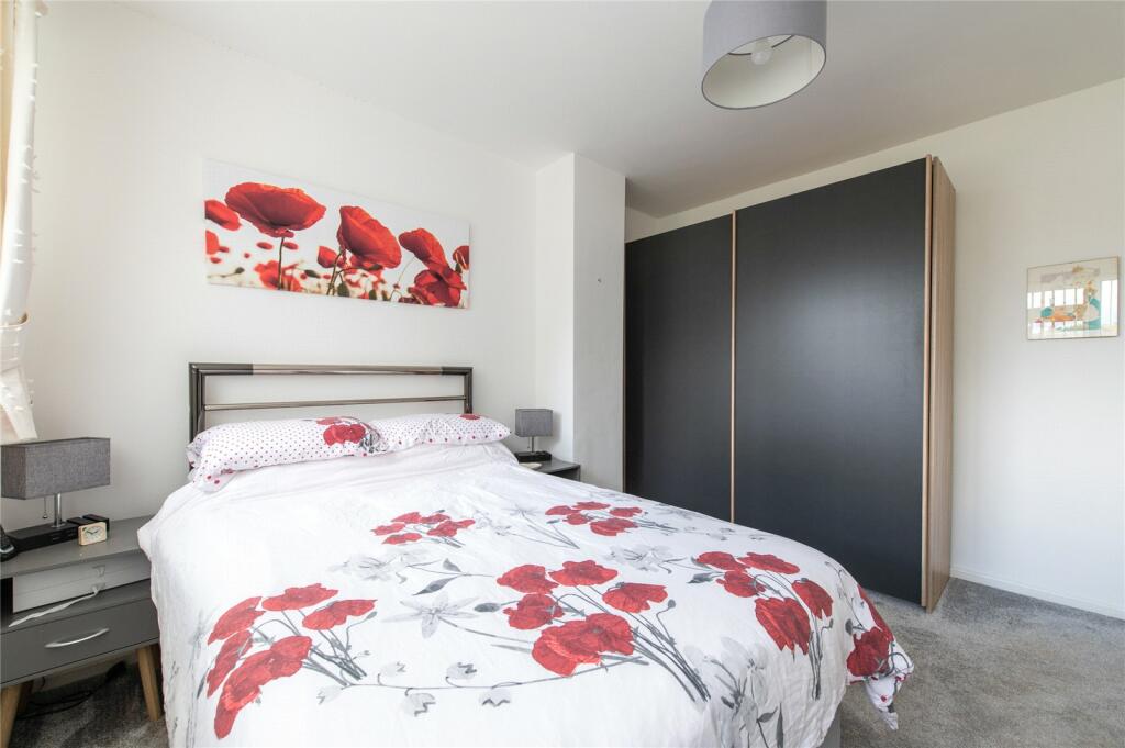 Additional image 11 of Walnut Tree Way, Meopham, Kent, DA13