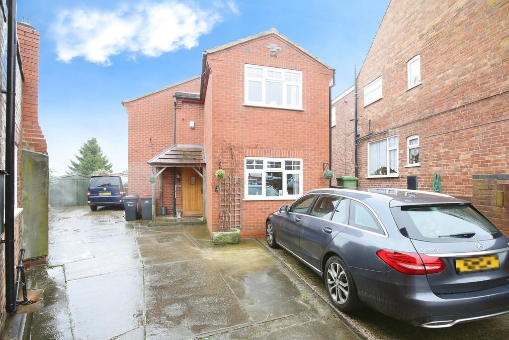 Additional image 2 of Boot Hill, Grendon