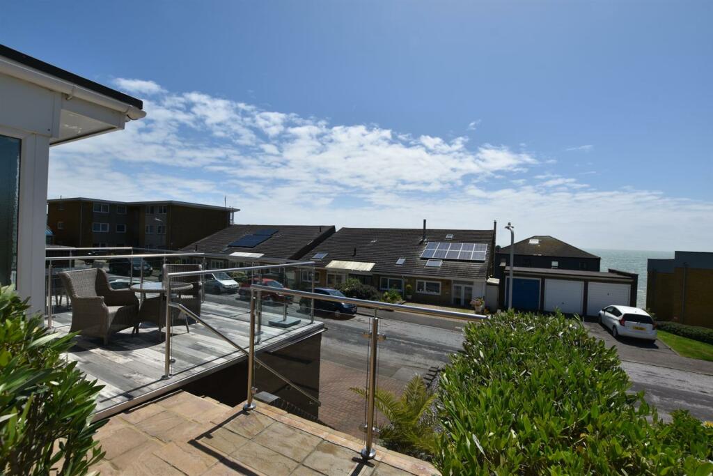 Additional image 17 of Castle Bay, Sandgate