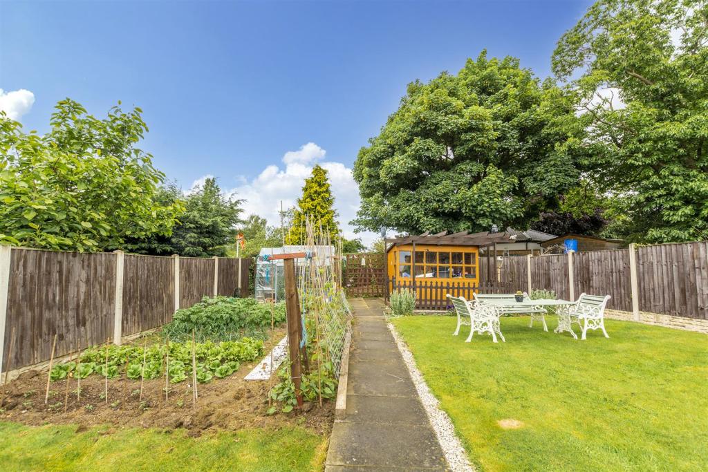 Additional image 23 of Longfield Lane, Ilkeston