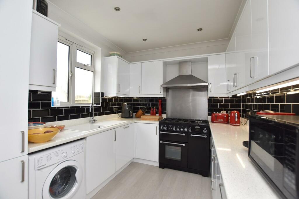 Additional image 8 of Palmarsh Avenue, Hythe