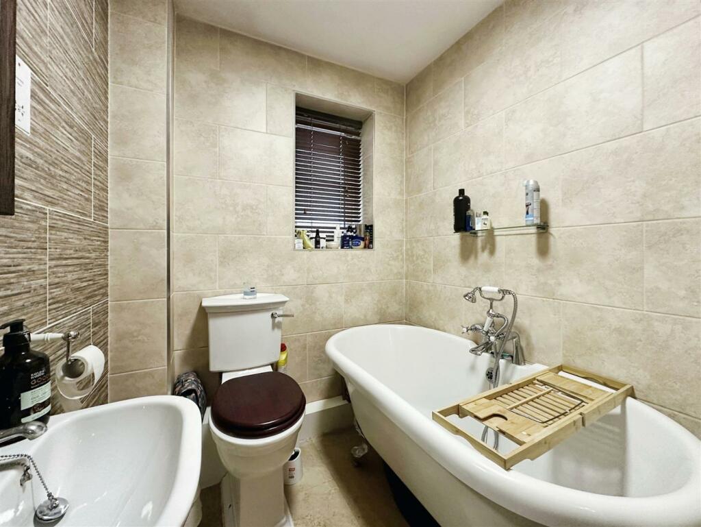 Additional image 24 of Pebble Island Way, Leamington Spa