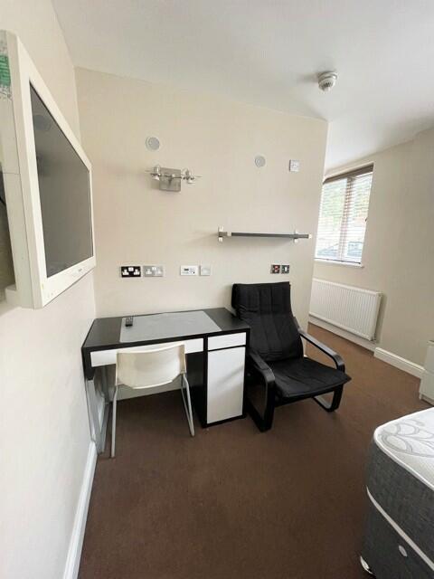 Additional image 11 of 92 The Railway, Ground Floor, CW1 (BENTLEY INTERNS AUGUST 2025)