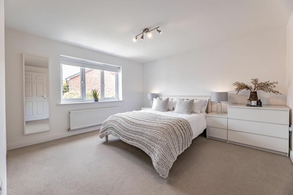 Additional image 15 of Immaculate and spacious family home by Delamere Forest.