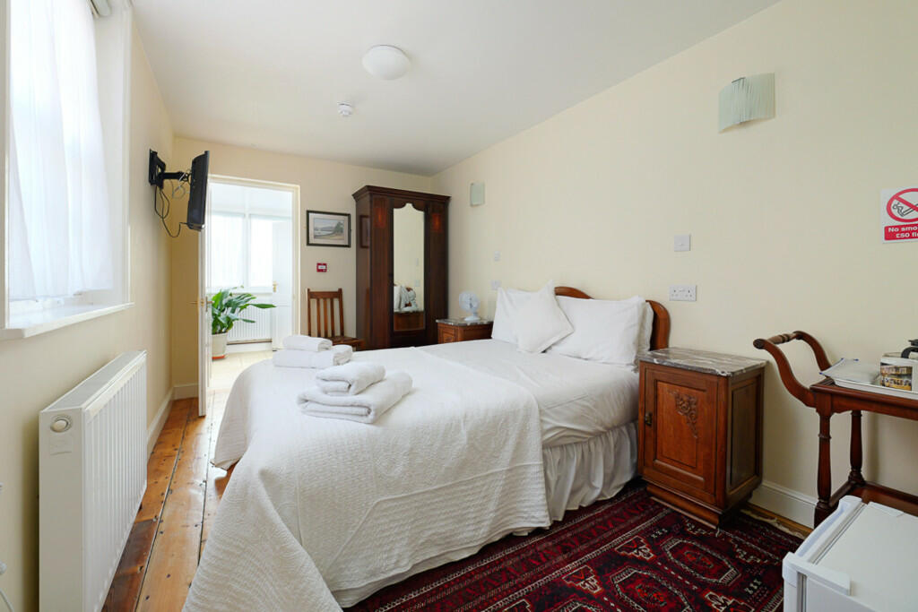 Additional image 11 of Orchard Street, Canterbury