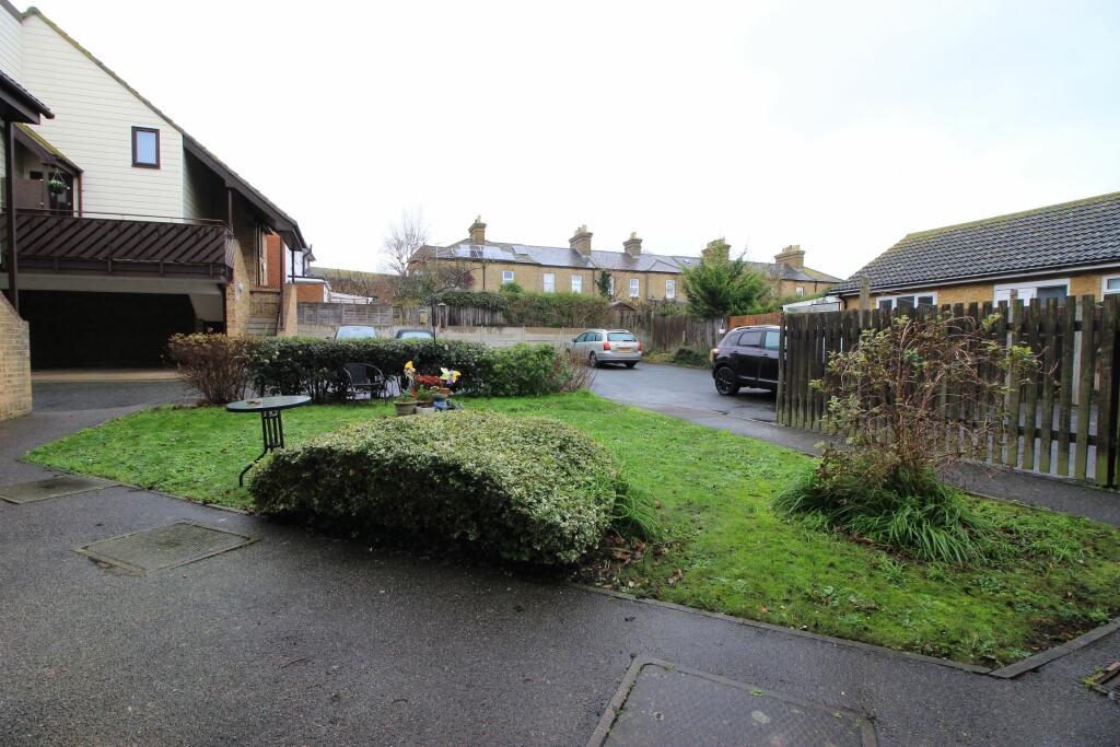 Additional image 9 of Minnis Bay