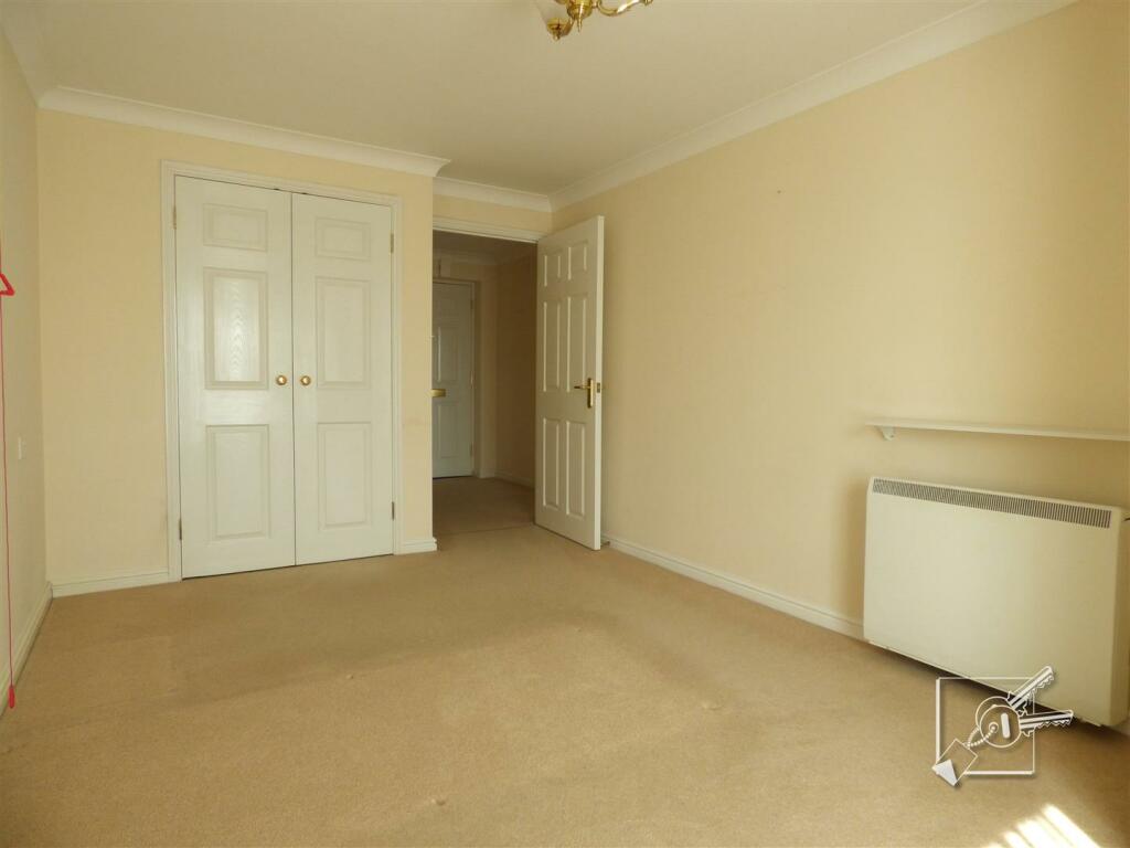 Additional image 20 of Glen View, Gravesend