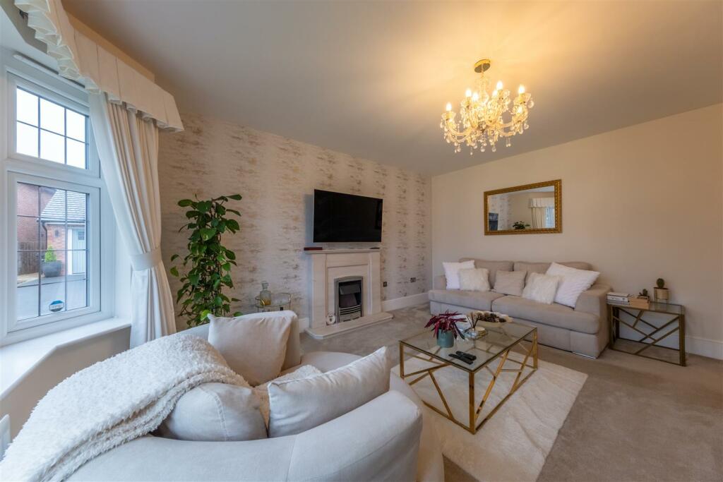 Additional image 6 of Stirling Close, Hartford, Cheshire