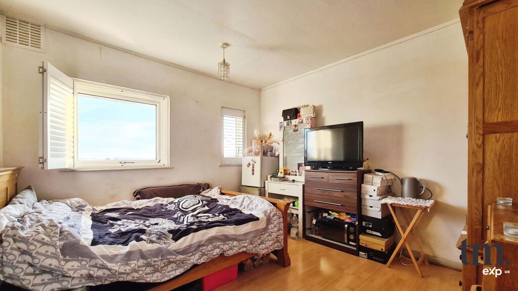 Additional image 5 of Truro Road, Gravesend, DA12 5RQ