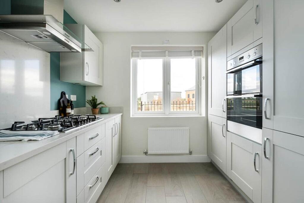 Additional image 3 of Banbury Road, Upper Lighthorne, Warwickshire, CV33 8AE