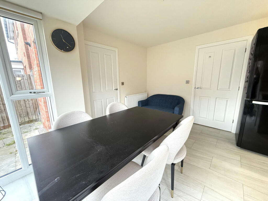 Additional image 8 of Flower Garden Drive, Nuneaton, CV10 0FW