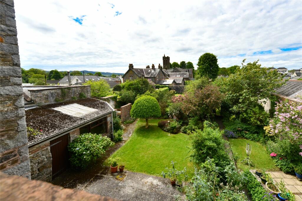 Additional image 27 of 54 St. Andrew Street, Castle Douglas, Dumfries and Galloway, South West Scotland, DG7